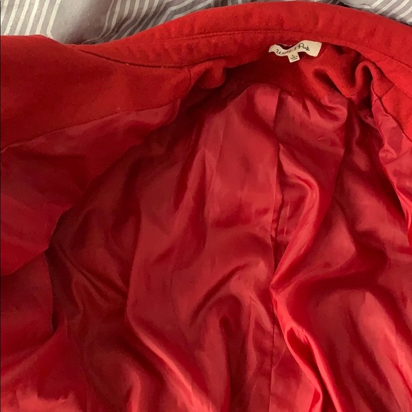 Red jacket - Picture 3 of 4